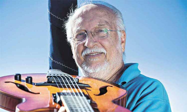 em_com's tweet photo. Nove artistas se apresentarão no CCBB para homenagear #Menescal, o pioneiro da bossa nova https://t.co/HRoQL3gdEK https://t.co/aKd6EbQRM0