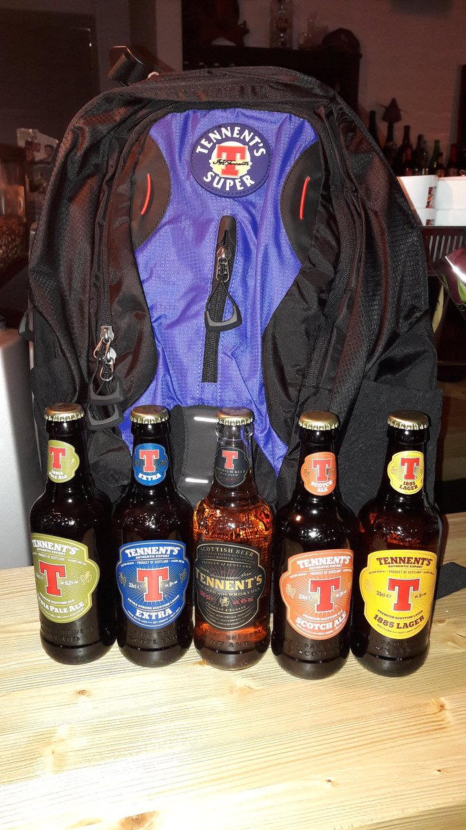 Strafess1's tweet photo. Ogni due settimane un premio!
Questo è speciale per concludere in bellezza il 2017! 
#tennents
#premio
#iseolake
#clusane 
#beers https://t.co/Ljp8P8vh1S