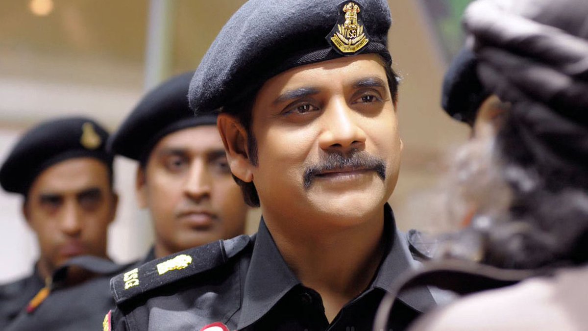 krishnacomplex's tweet photo. At Five #Radhamohan’s #Payanam Starring #Prakashraj and #Nagarjuna
@prakashraaj @iamnagarjuna @sanaak21 @poonamkaurlal @archanakalpathi 
#KrishnaComplexTop10
#Top10_2011 https://t.co/p0cS6n2Wh8