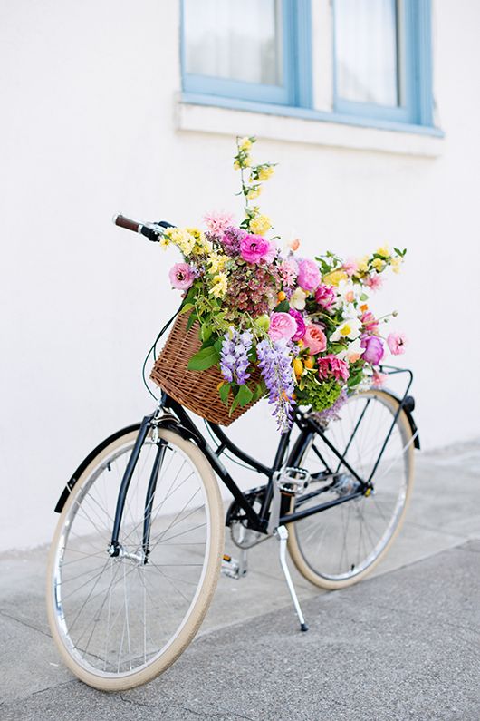fridachueca's tweet photo. Paseos de domingo que nos llevan hasta Frida 🚲
#RestauranteFrida #GrupoLarrumba https://t.co/9O3Lei7UUz