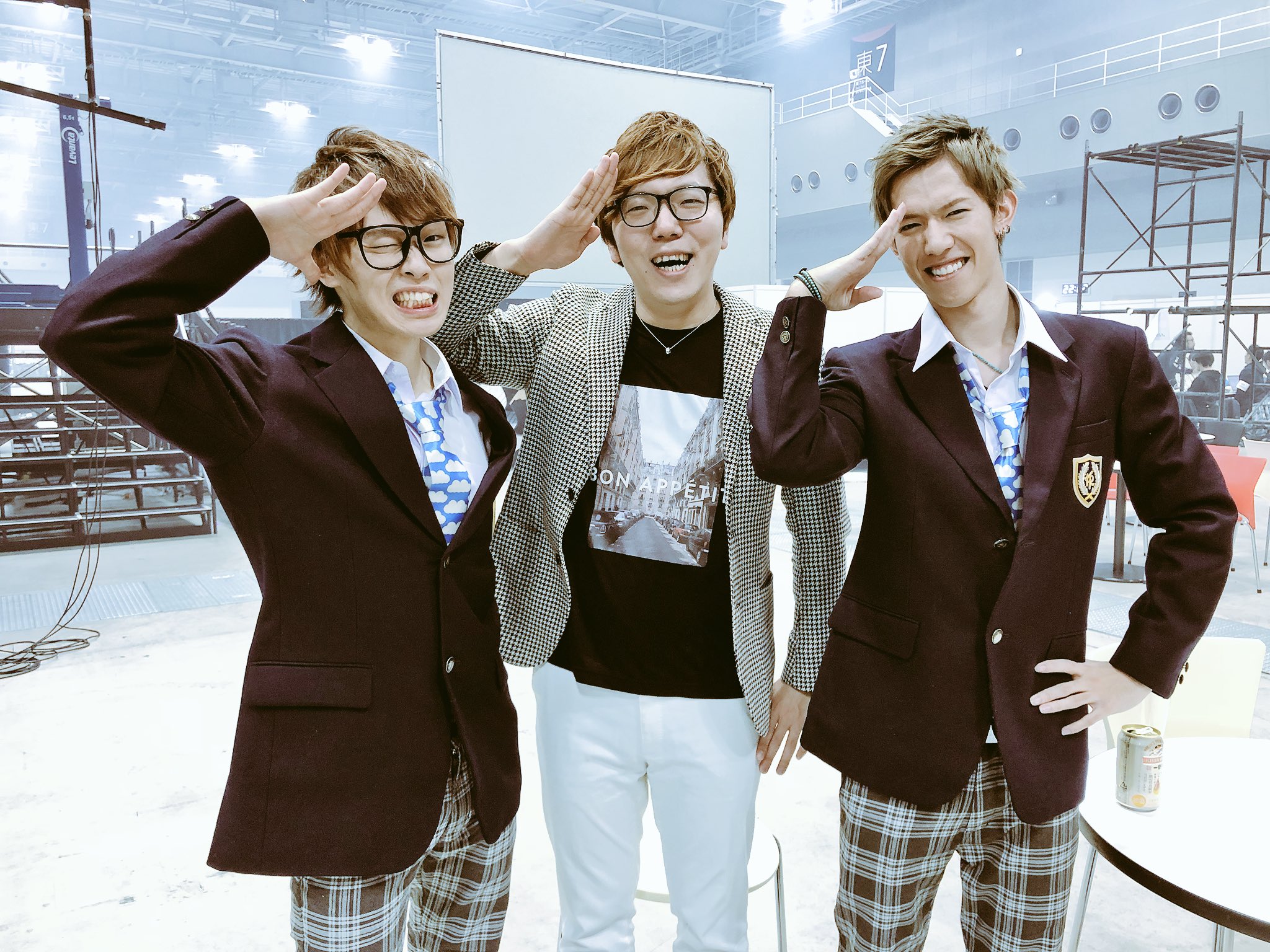 Hikakin ヒカキン Youtuber スカイピースとパシャリ スィスェん Hikakin ヒカキン Youtuber スカイピースとパシャリ スィスェん