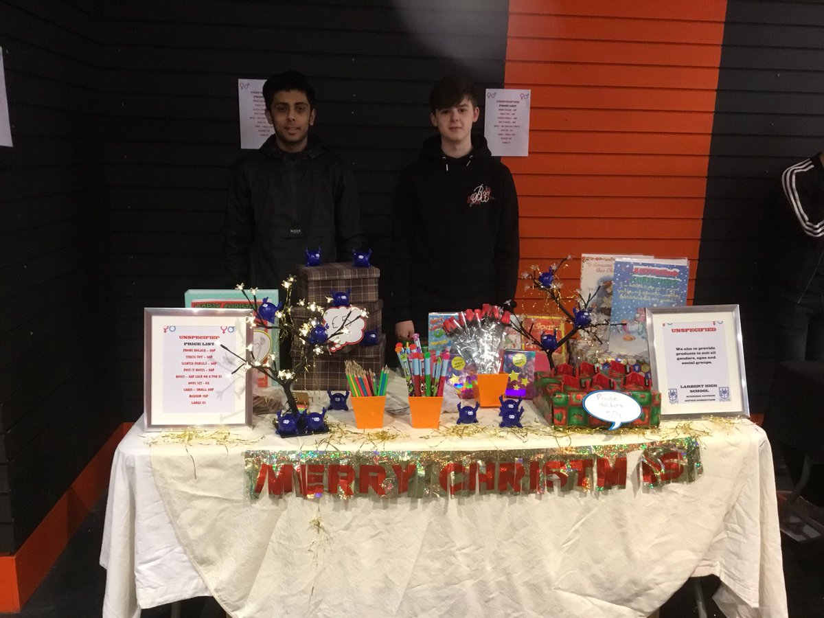 LHSTechnologies's tweet photo. Young Enterprise pupils selling all day in The Thistle Centre. Come along and support them. @kinnairdps @ladesideprimary @LHSCaptains @StenhousemuirPS @CarronPrimary @carronshoreps @airthprimary @LHS_English @LarbertHigh @YES_ForthValley @MrAuldLHS @mrmeikle https://t.co/HE6Tqz45FS