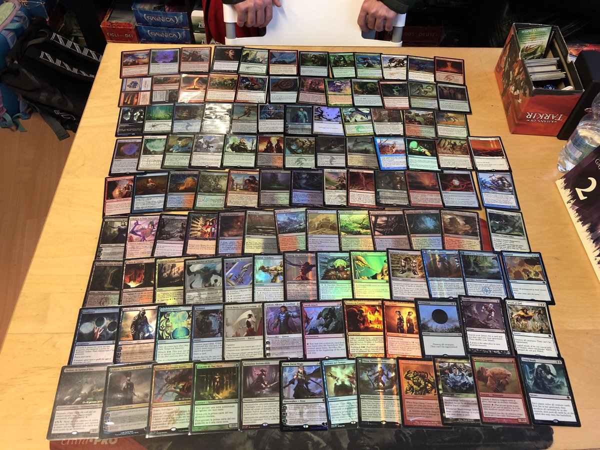 Mengu09's tweet photo. The addiction is real! Foil Cube here we go!!! #collectionaddicted #cubeislife https://t.co/Vz30IziXvy
