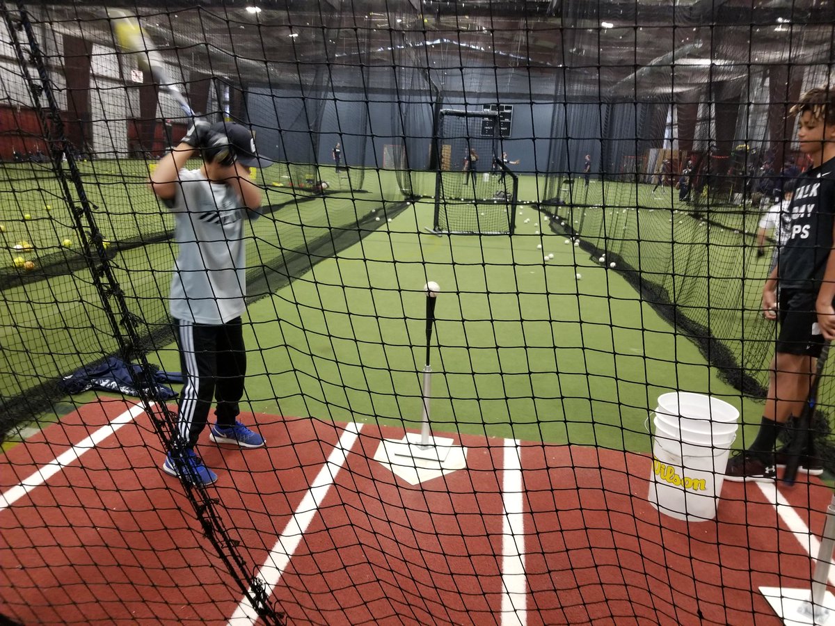 NACSTC's tweet image. Good start to the day watching #adp w/ @GallyNewtown 10u-12u #wakeuphit