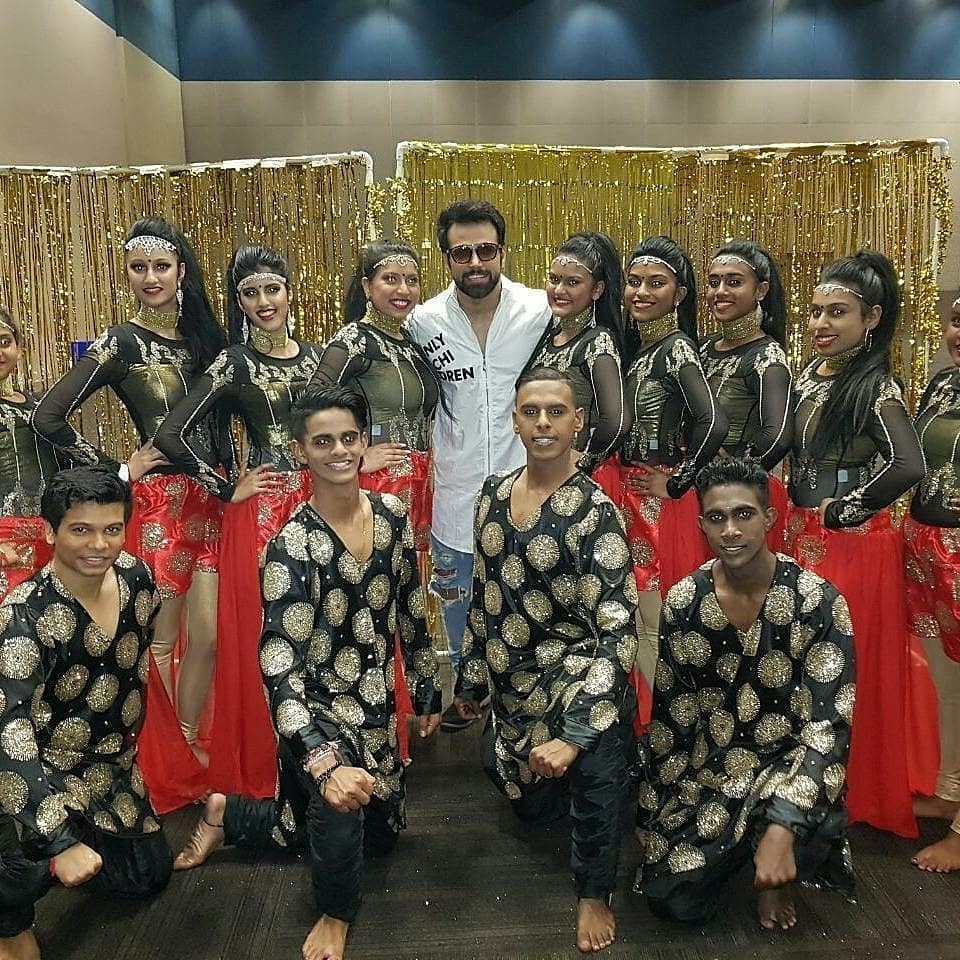 AshvikRithAsha's tweet photo. logasen.moodley post'LMDC TOGETHER WITH INTERNATIONAL STAR RITHVIK DHANJANI @rithvik_RD
#rithvik_d https://t.co/xxTDS1gAXN