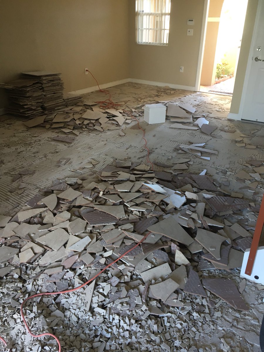 monmanlight's tweet photo. looking to install new tile for your floor call us we will give you free estimate and 10% extra discount we guarantee our job we have 7 year of experience. https://t.co/G9QugSEByP