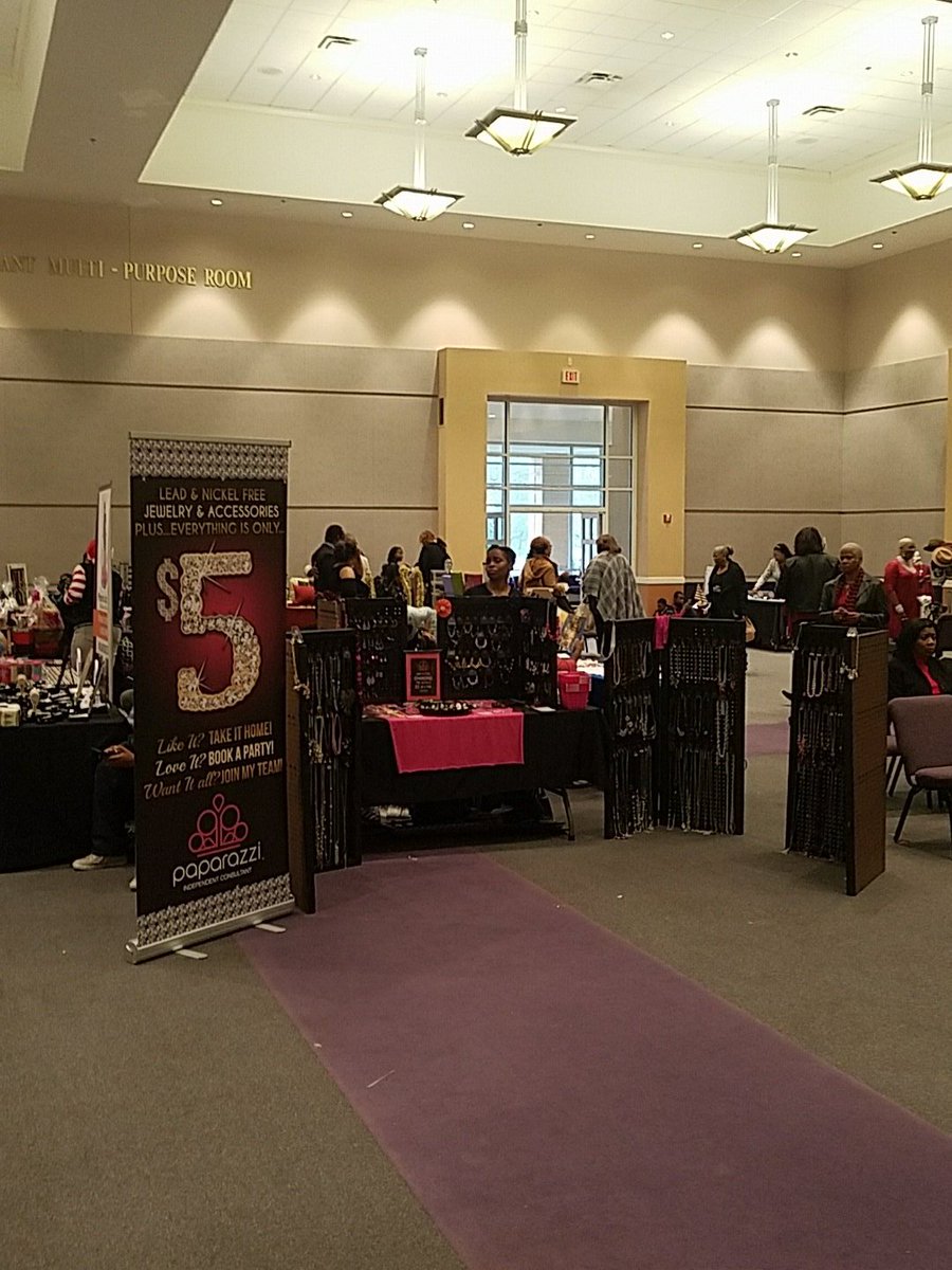 NewBirthSM's tweet photo. New Birth Student Ministries Christmas Village @newbirthmbc https://t.co/ejY9nrBXVz