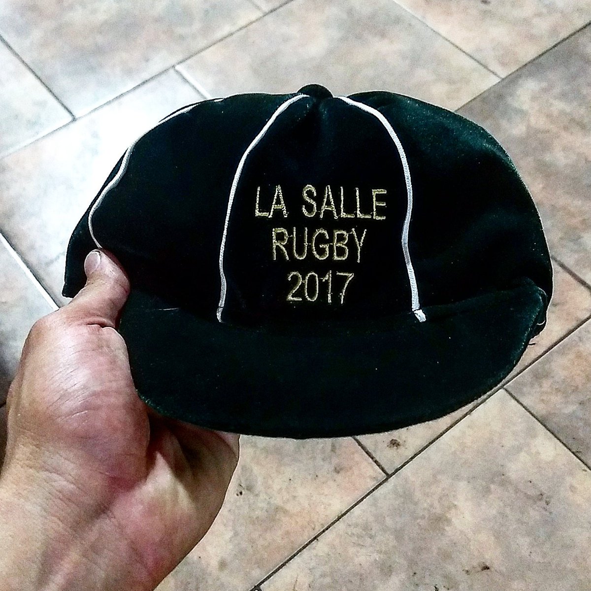 mp92_'s tweet photo. Gracias @RugbyLaSalle ! #CAP2017 https://t.co/ZCyv8Zez4A