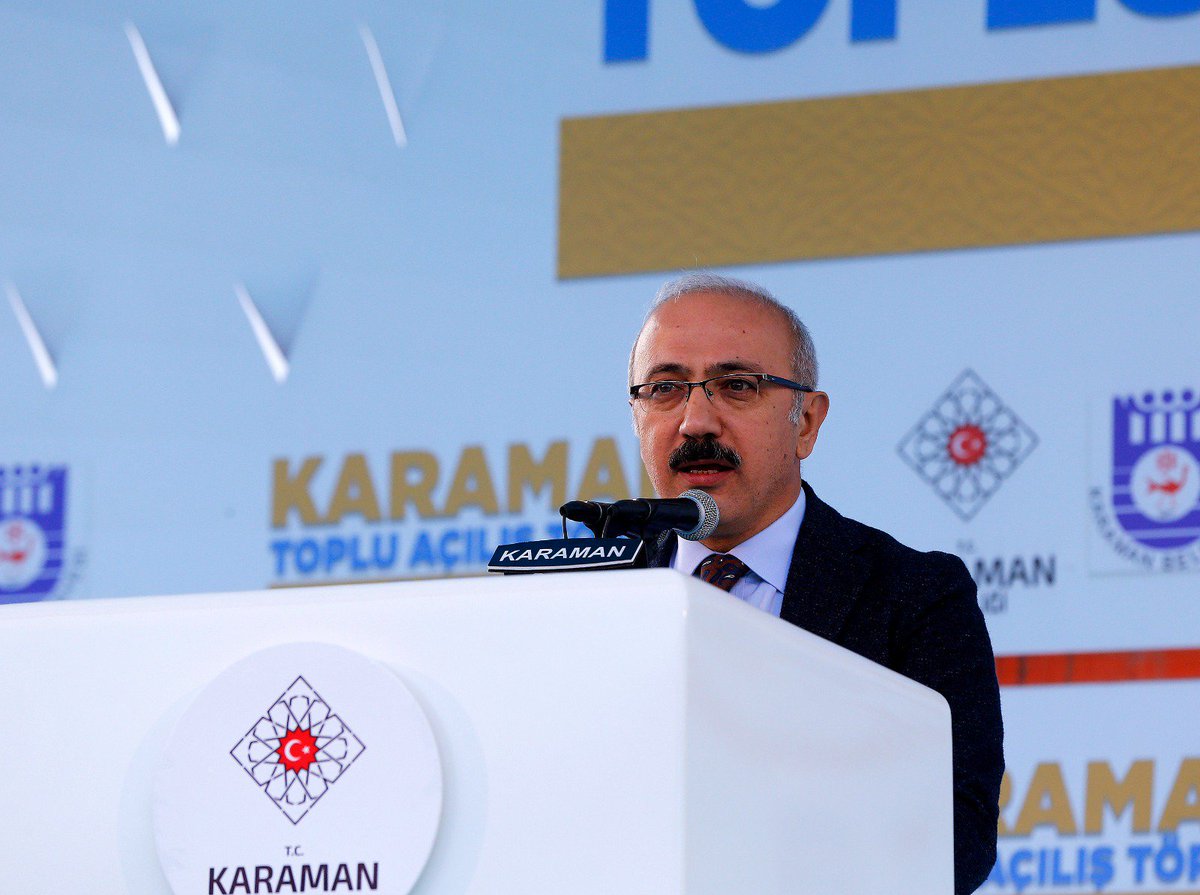 lutfielvan's tweet photo. Sayın Cumhurbaşkanımız Karaman'da inşa ettiğimiz eserlerin toplu açılışını gerçekleştirdi. Tören alanını hınca hınç dolduran tüm hemşerilerime şükranlarımı sunuyorum. Teşekkürler Karaman. https://t.co/xLaUjSJDQv