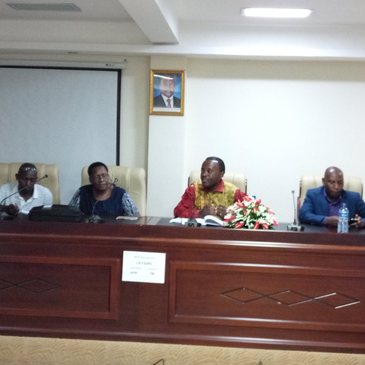 COMESA20th's tweet photo. #20thComesaSummit the different Policy Organs Meetings are officially announced to take place in #Bujumbura #Burundi from 9th to 19th April 2018. #KazeComesa20 https://t.co/x2QcxJb9Ce