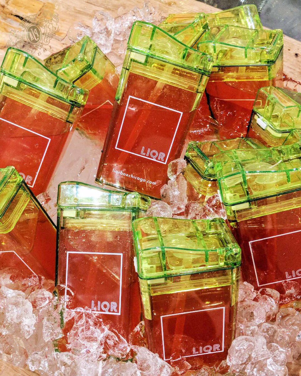 Celebrating the season of giving at the 6th Annual Children’s Coat Drive benefitting <a href="/Vol_of_America/">Volunteers of America</a> and Knights of Columbus 🧥🎁 #MekkyMedia #Chicago #holidays #happyholidays #holiday