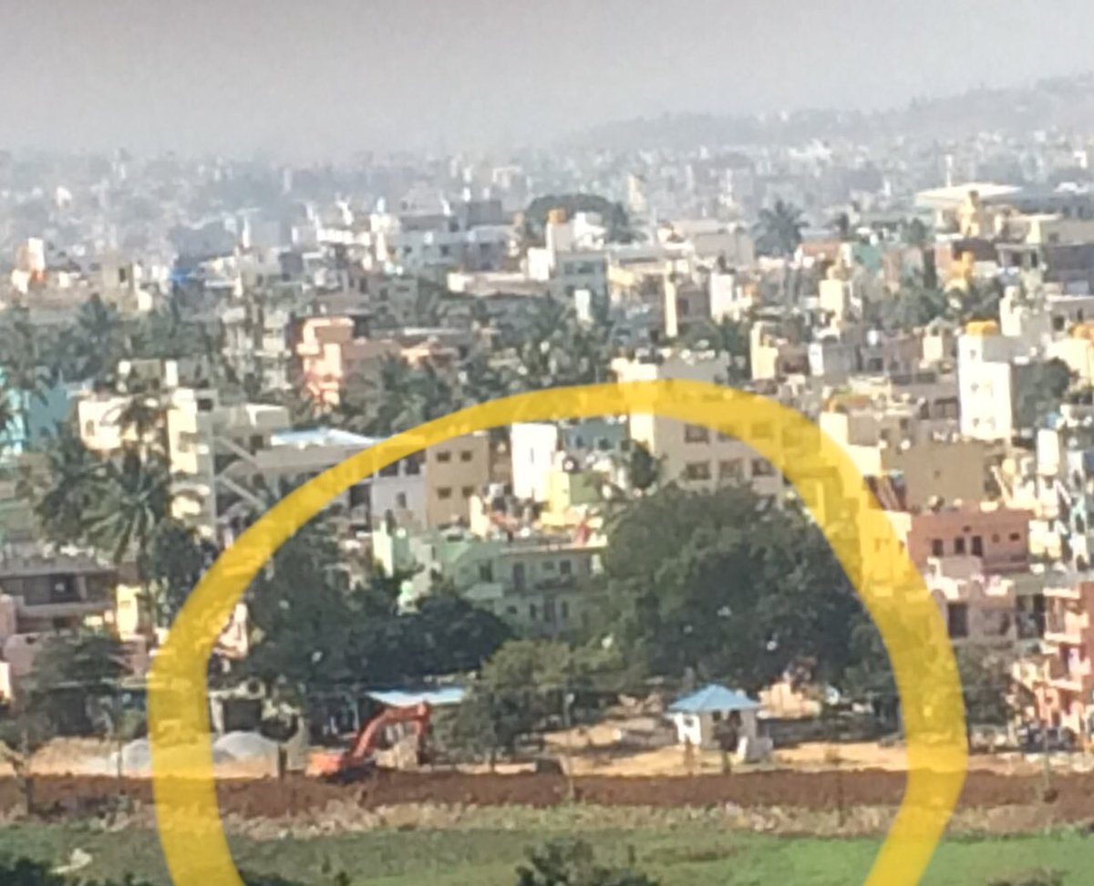 Manish10Agrawal's tweet image. Today one JCB was working for lake bed rising n levelling at #returnofSarakki kere.@BBMPCOMM1 @BangaloreBDA @BBMP_MAYOR @ProfBhat Need to finish complete fencing and entrance gate ASAP.Fix new signage for NO #garbagedumping in or around kere#Swachhbharaturban