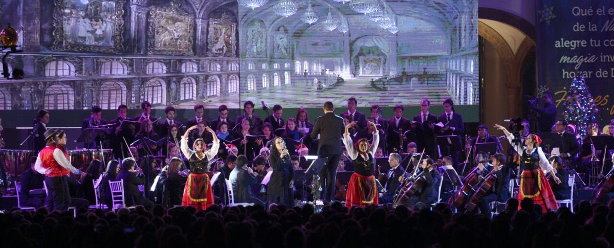 AispuroDurango's tweet photo. Un gran y emotivo concierto navideño presentó la Orquesta #AzulDurango, bajo la dirección del Mtro. Alberto de Loza II. Felicito a los integrantes de este nuevo proyecto musical duranguense y agradezco a las familias que asistieron. https://t.co/GM1lxKszTo