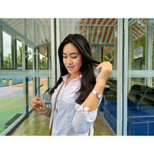 OMG! Kamu harus melihat ini. #BIGOLIVE.  
bigo.tv/sid/2227747429…