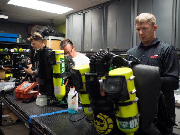 drysuitdive's tweet photo. Closed Circuit Rebreather Diving: Honor Thy Checklist https://t.co/7gYywQBu4b https://t.co/rhp8ubShBT