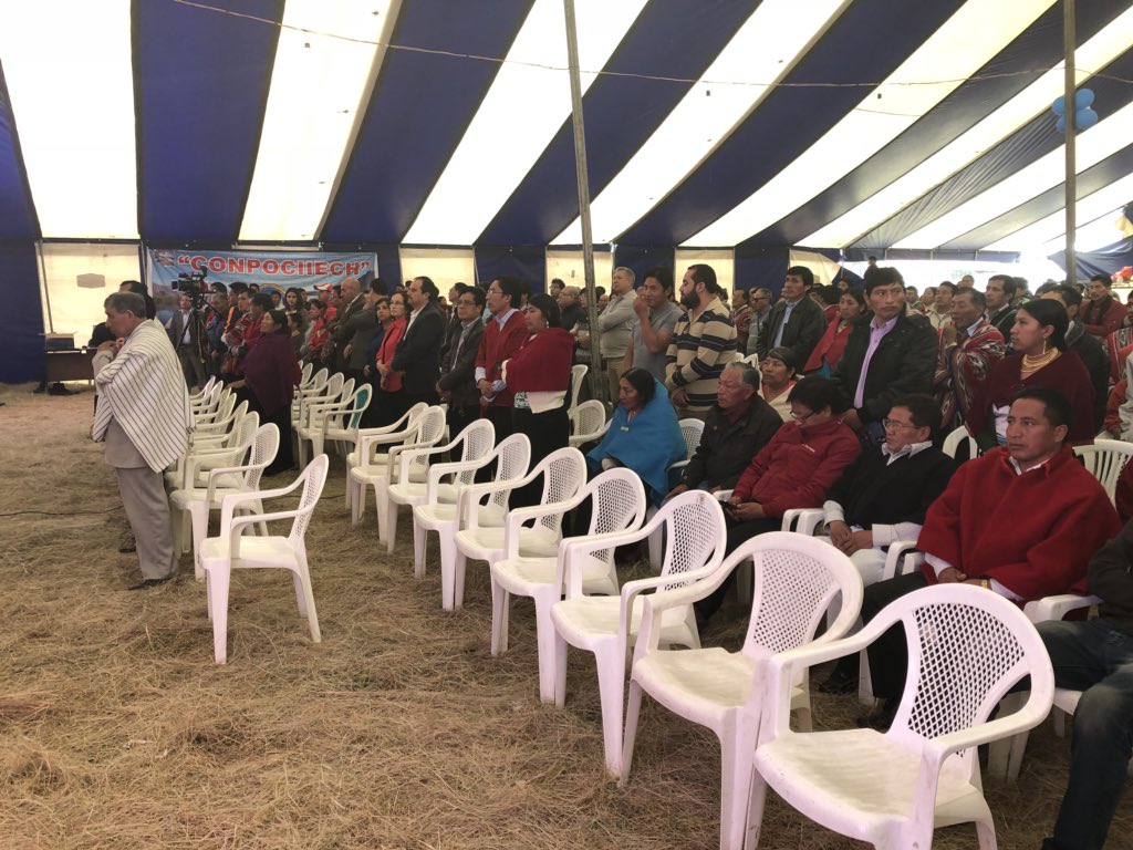GoberChimborazo's tweet photo. Dra. Margarita Guevara, gobernadora de la provincia de #Chimborazo, presente en la Sesión Solemne por los 50 años de vida jurídica de #CONPOCIIECH | #ProvinciaSolidariaProvinciaSegura | @margabga https://t.co/zaHJ9RHFkd