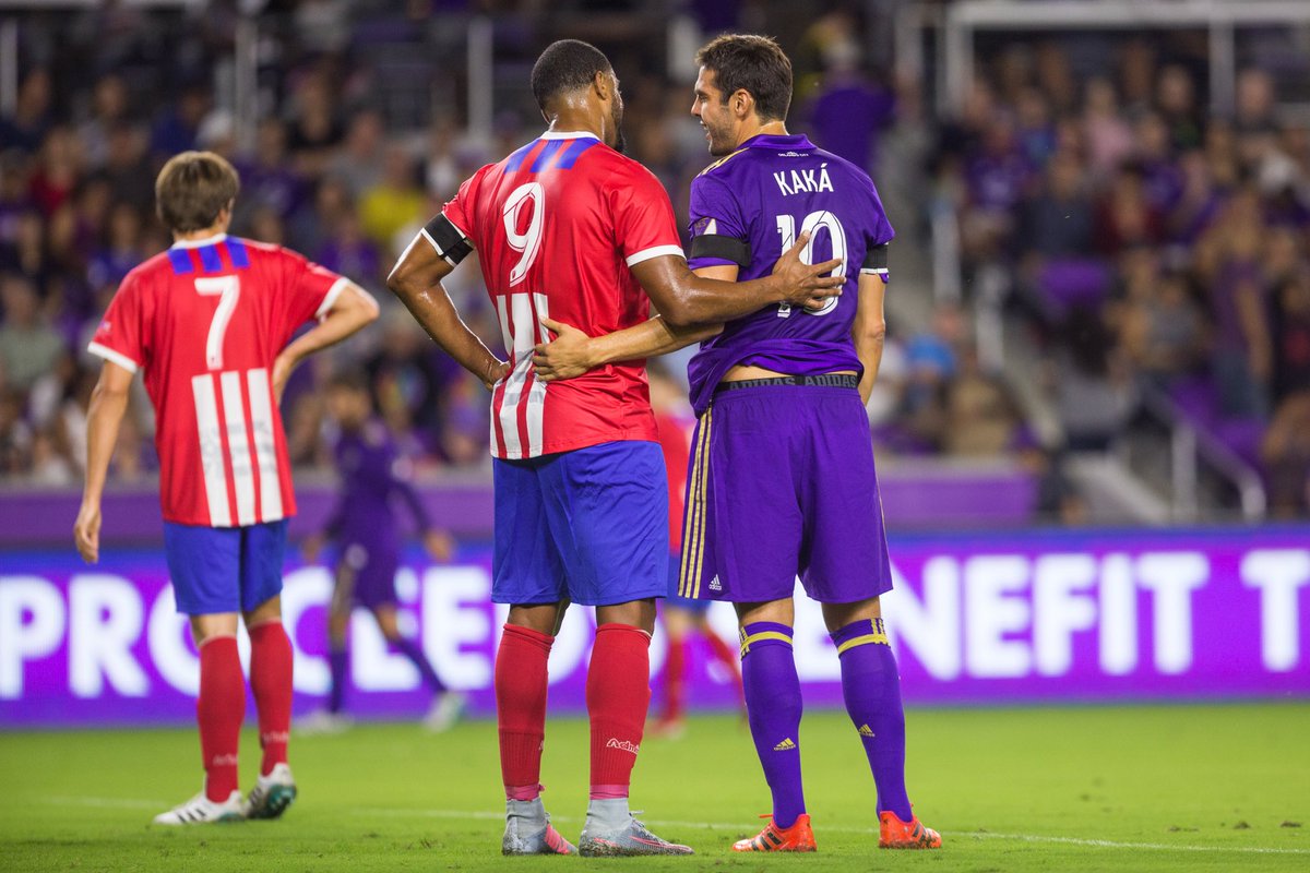 ArgoteRodriguez's tweet photo. Still kinda amazing that @KAKA last game was to help Puerto Rico against @FutbolPR Thanks you for years of football genius and the amazing gesture. https://t.co/zvWNQsgC0H