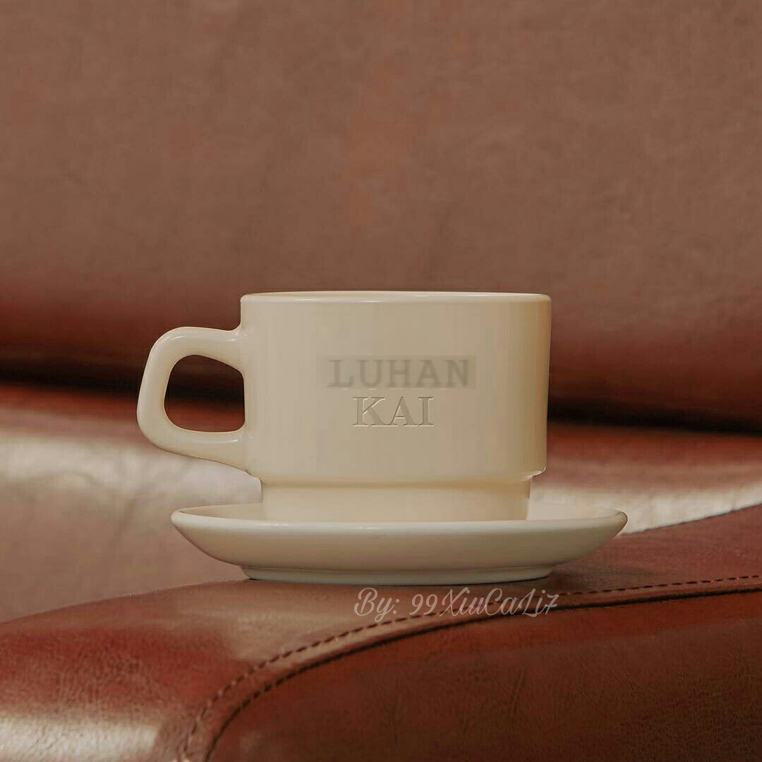 LuHan_Bolivia's tweet photo. [RANDOM] 171217 imágenes editadas de las tazas de #EXO en CAFE 'UNIVERSE' con #LuHan 

Cr: en las imágenes 

99xiucali7
…
…
[LUHAN BOLIVIA] 
#LuHanBolivia #LuHanFans #EXO #EXOM #EXOK #EXOL #china #kpop #cpop #coffee #Kai #KaiLu https://t.co/gFT3d6h1DI