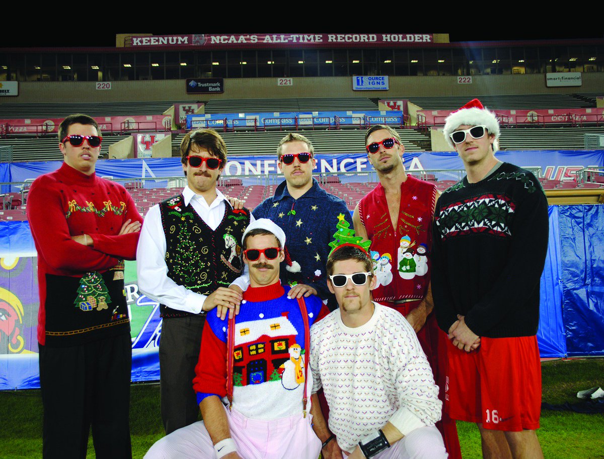 In honor of the holiday season and my guy @casekeenum7 (MVP) leading the Vikings to the NFC North title today, here is the 2011 UH QB Christmas card for your viewing pleasure. #merryxmas #Skol #WreckEm