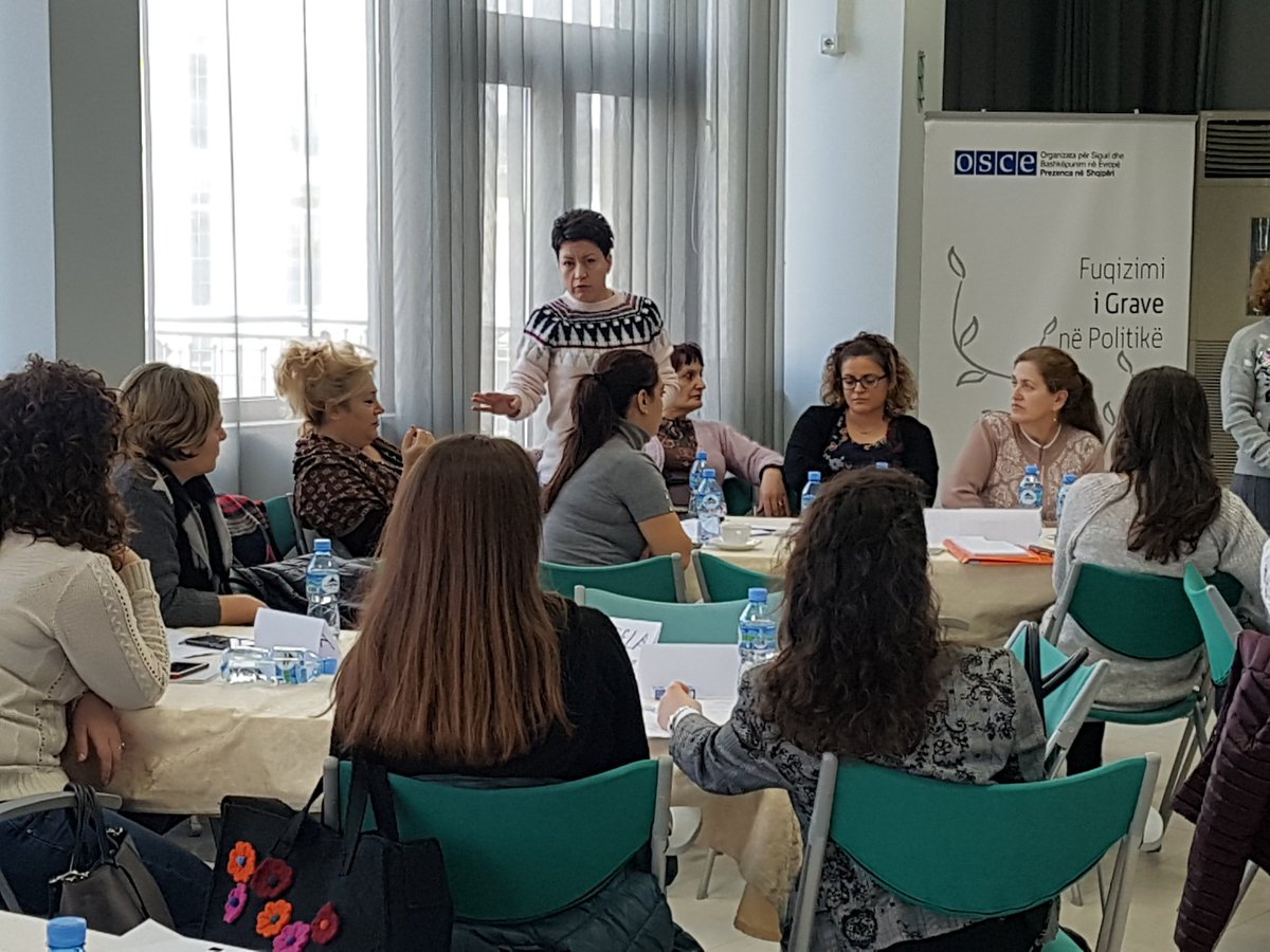 SihanaNebiu's tweet photo. National Platform for Women #NPfW in an end-of-year meeting discussed the successes, achievements and challenges of 2017 & focus of the 2018 work. Amazing group of women from all parts of Albania. Multi-year success story of #CrossParty and #CivilSociety cooperation https://t.co/j6IZjYpXUw