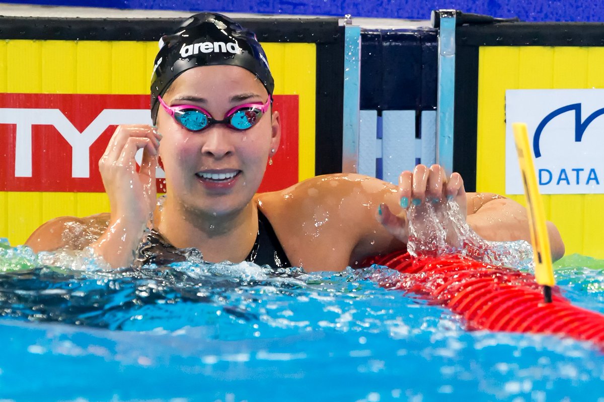 NOSsport's tweet photo. Ranomi Kromowidjojo grijpt in Kopenhagen bij de EK kortebaan naast haar derde individuele titel. Op de 50 meter vrije slag wordt ze verslagen door de Zweedse vedette Sarah Sjöström: 23,30 om 23,31. https://t.co/rcpC5sqdOA https://t.co/Q6eR9ghuIo