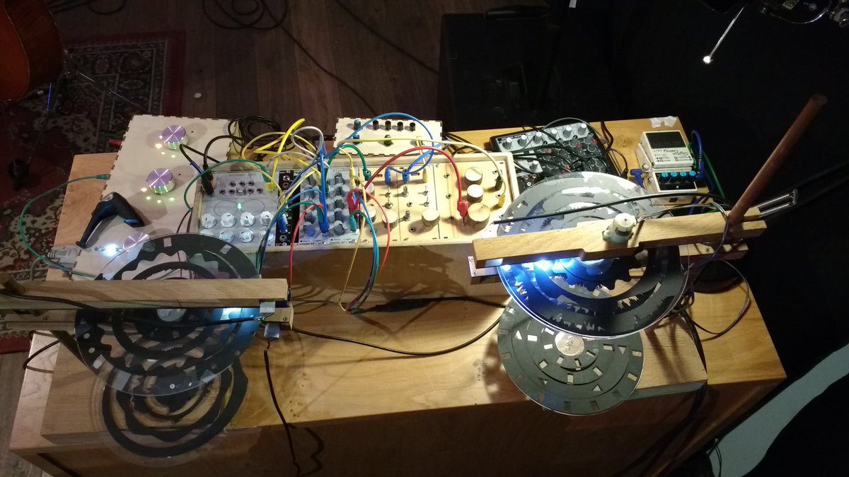 steve symons tweet media