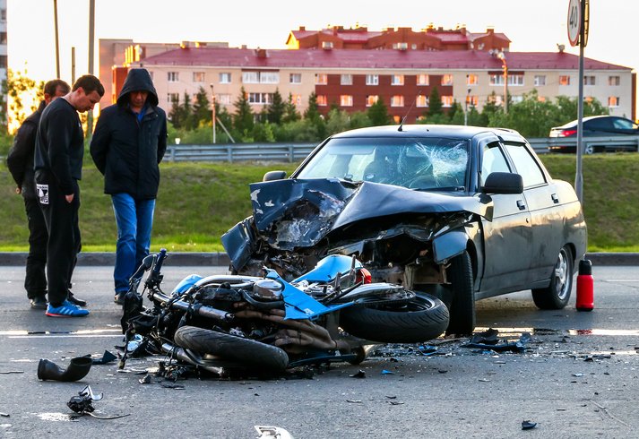 ColonialDriving's tweet image. Alcohol and speeding are the major causes of road accidents that are reported in Virginia leading to fatal injuries and in most cases to death. Here are top ways road accidents can be reduced on Virginia roads ow.ly/dpQj30hhdL5 

#drivingtips #safedriving