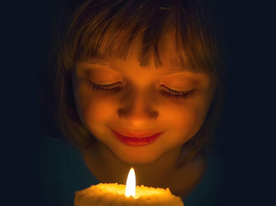 seizoener's tweet photo. STAKS IN SEIZOENER WINTER... 
Eerbiedskrachten
Voor jonge kinderen is geen dag hetzelfde – altijd komt er weer iets nieuws op hun pad. Maar soms zitten er momenten tussen die groter zijn dan het leven zelf. Momenten die je de adem benemen... https://t.co/Ac2bB6pLpA