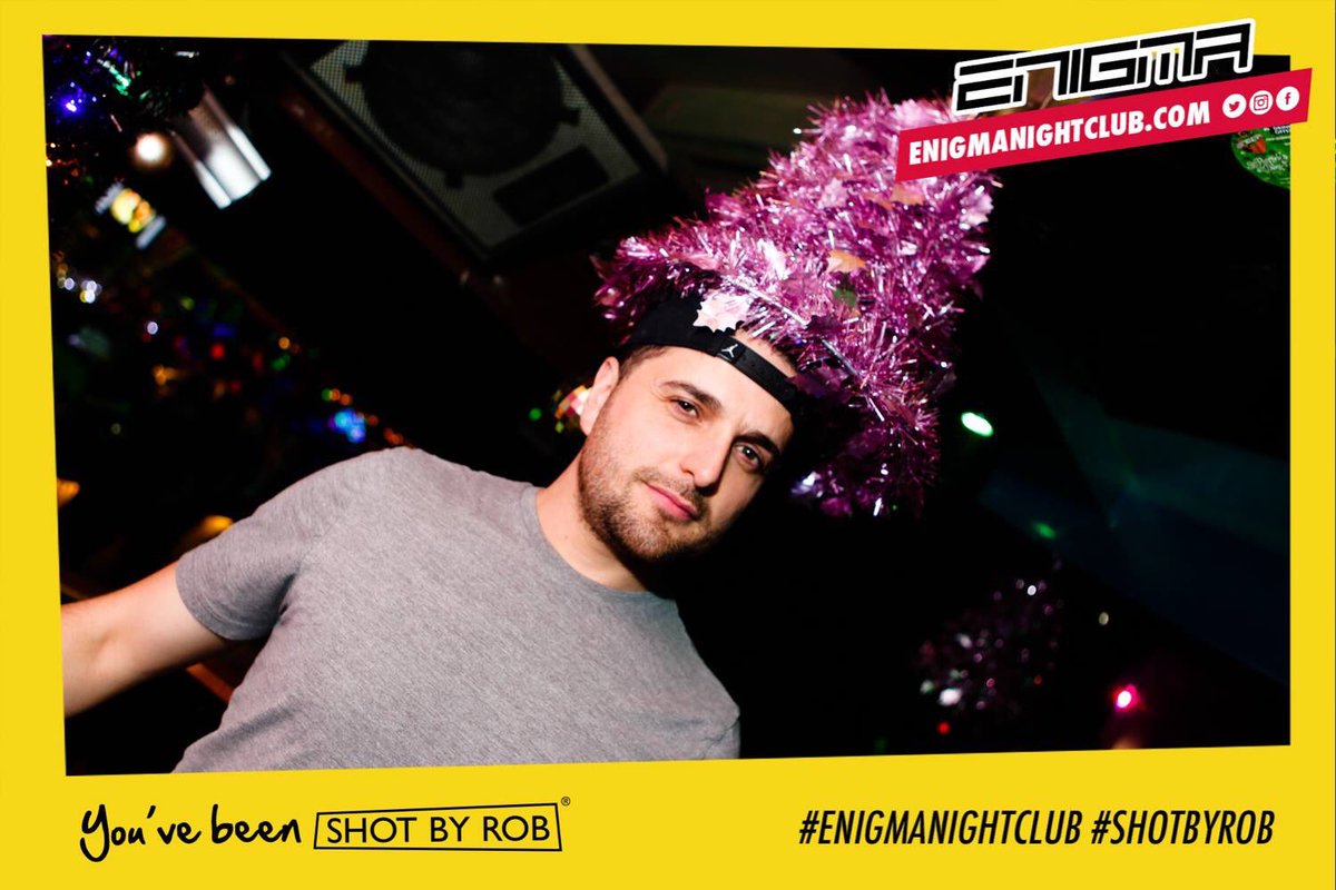 shotbyrob's tweet photo. I’d say @Decdj pulls off the Marg Simpson look pretty well! #dj #margsimpson #Christmas @enigma_nabbot https://t.co/SyHCrPgjPS
