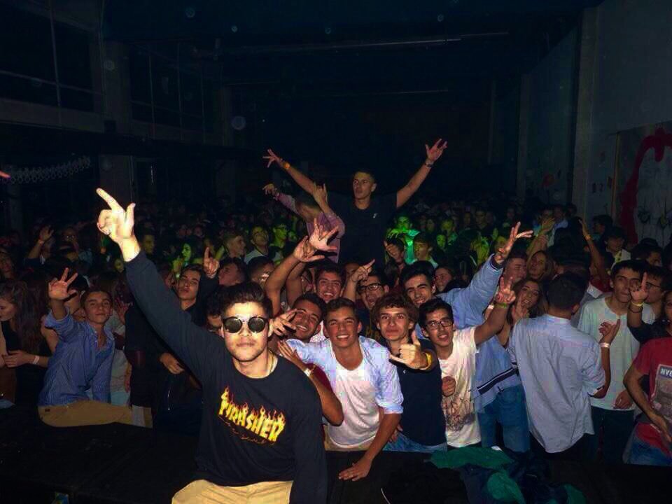 bringusofficial's tweet photo. Ainda se lembram do melhor convivio do ano ?? 🔥🔥🔥
#BRINGUS https://t.co/YgxSsDGpo5