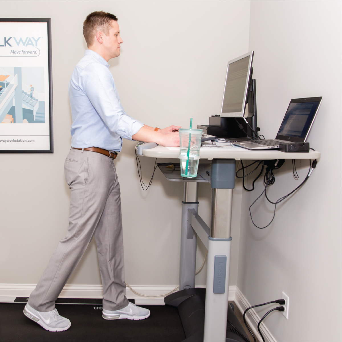 WalkwayInfo's tweet photo. Every way you look at it, the Walkway #TreadmillDesk is amazing! Give yourself the gift of health this holiday season and shop now! 
https://t.co/IbTZQmzVpW https://t.co/pnS6U4UlZe