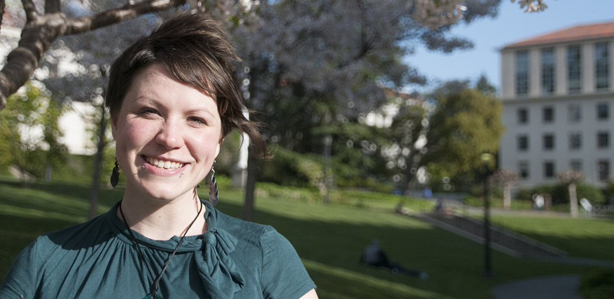 jgi's tweet photo. βIf we can assemble genomes, we can learn strategies to reduce bias.β Meet JGI User and #JGI2017 speaker Cat Adams @ScienceIsMetal @UCBerkeley https://t.co/B8qxiKcCtn #fungi https://t.co/JbfaqGodsm