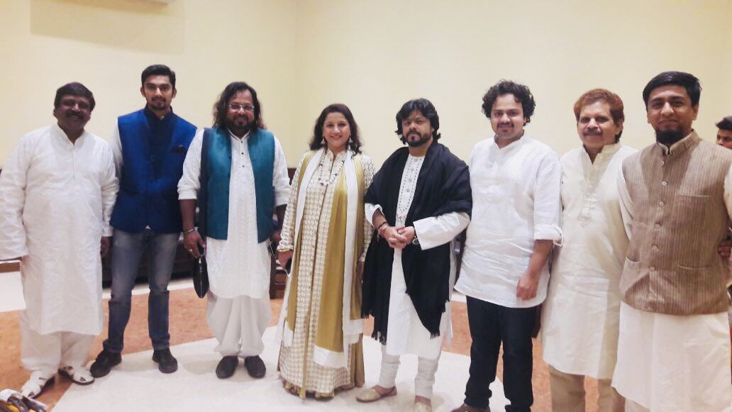 kavitaseth's tweet photo. #Delhi you were such a beautiful audience! Thank you to each one of you who made #NirvanaLive an evening to remember https://t.co/N2kY2rMIBo