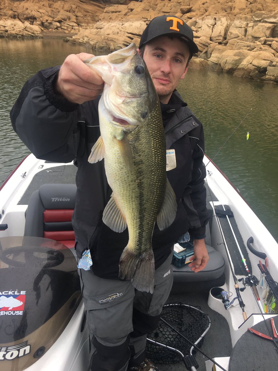 TrevorSexton86's tweet photo. Good day on the water! https://t.co/FLKOKLiO4b