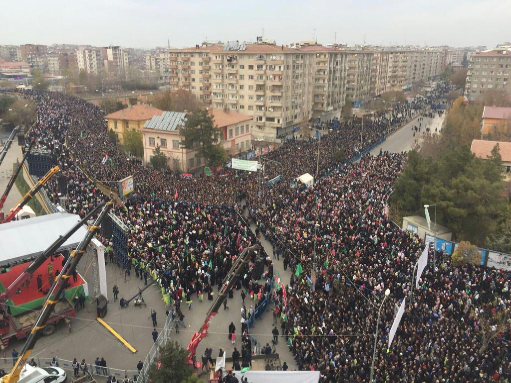 ManyeticALAN's tweet photo. #DiyarbakırKudüseSahipÇıktı https://t.co/rmmj4agk2M