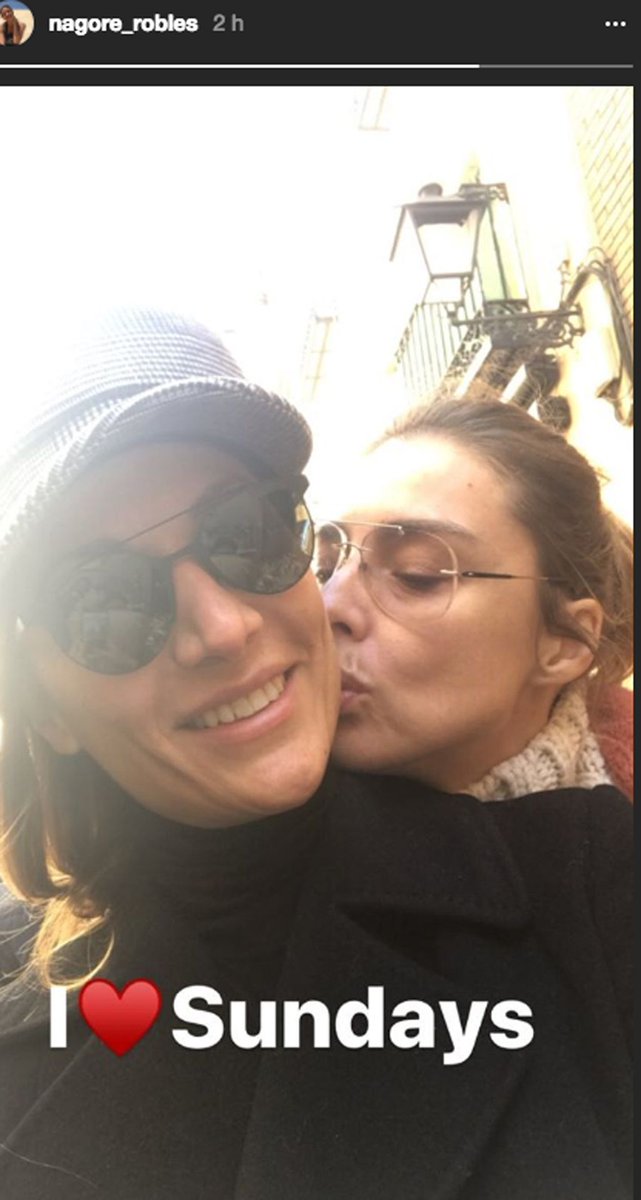 Sandra Barneda y Nagore Robles, romántico domingo bit.ly/2CL4Wl1