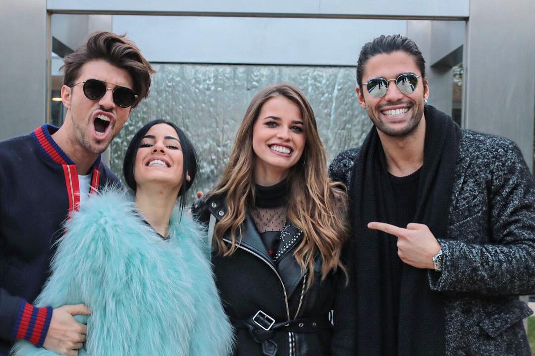 ivana_mrzova's tweet photo. Family❤ @giuliadlellis @andreaadamante @lucaonestini https://t.co/KAjbShS2Vg