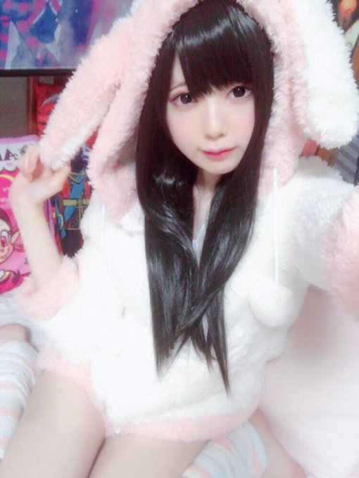 コスプレイヤーおもちのTwitter画像72