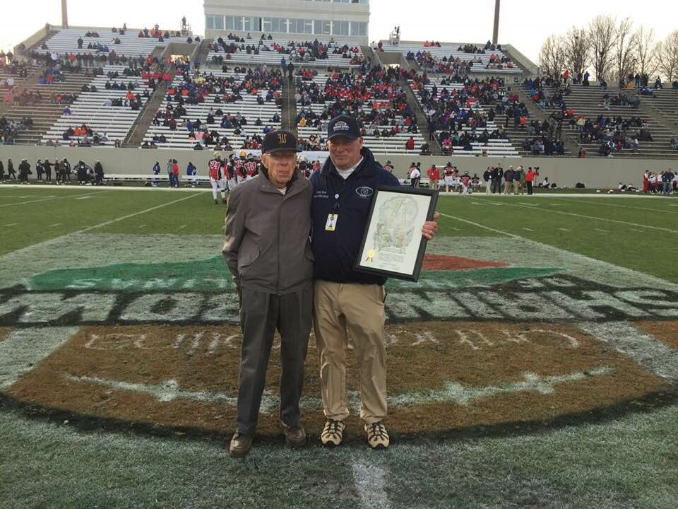 WMWHS's tweet image. Dr. Charles Kernodle getting the Walt Disney Award at the 2017 Shrine Bowl of the Carolinas. 100 years young!!!!