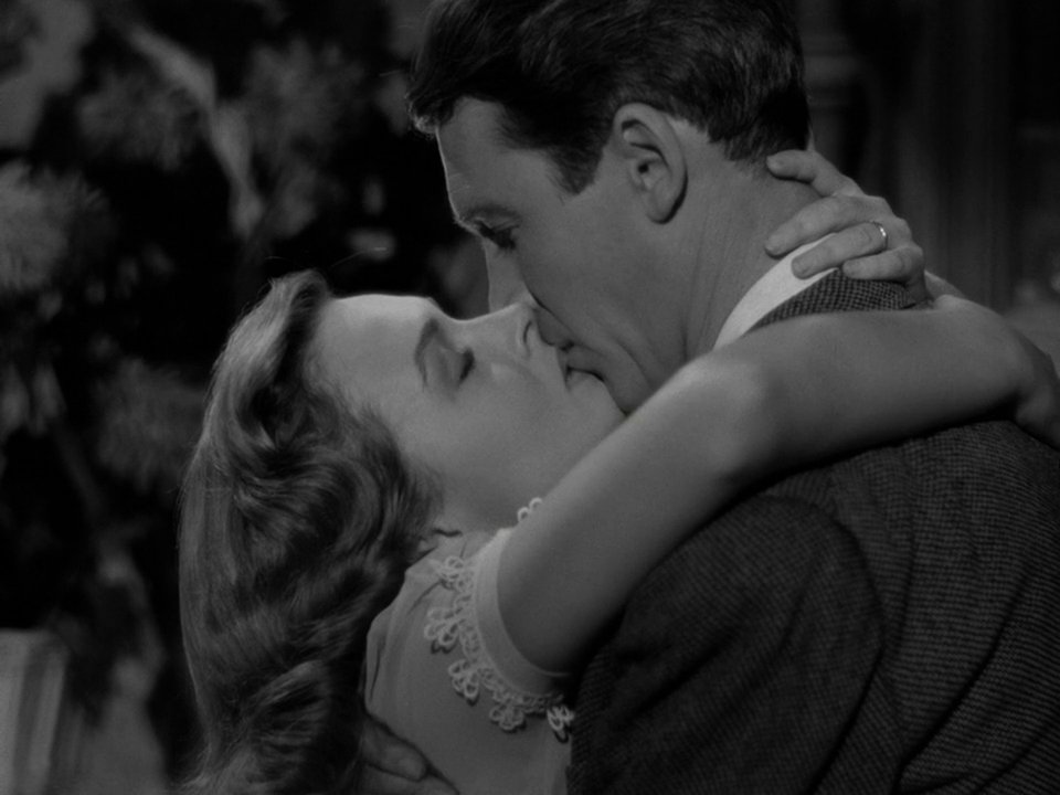 TheCultureCache's tweet photo. Must watch Christmas film
is It's a Wonderful Life
Don't forget Mary!
https://t.co/WvRgJtRpOI
#Christmas #ChristmasMovies #classicmovies https://t.co/X6ghpBOD1K