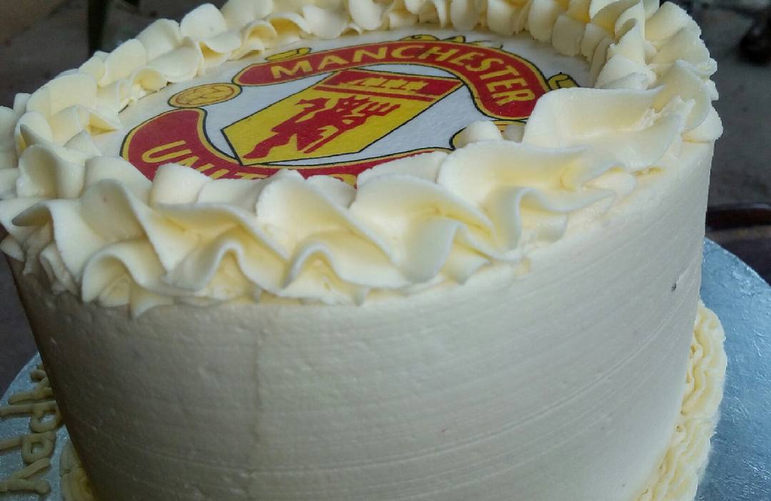 Kayscakes__'s tweet photo. Where are my Manchester United fans?💃👅😍 please RT for my customers. Thank you❤ https://t.co/ml4hHsorYv