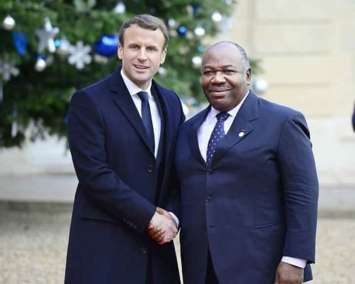 #Gabon <a href="/EmmanuelMacron/">Emmanuel Macron</a> pourquoi n'avoir pas également inviter Bachar El Assad au #OnePlanetSummit, ça aurait sûrement fait plaisir au peuple Syrie n <a href="/Elysee/">Élysée</a> <a href="/LaurentDelahous/">Laurent Delahousse</a> @France2tv #MacronJT20HWE