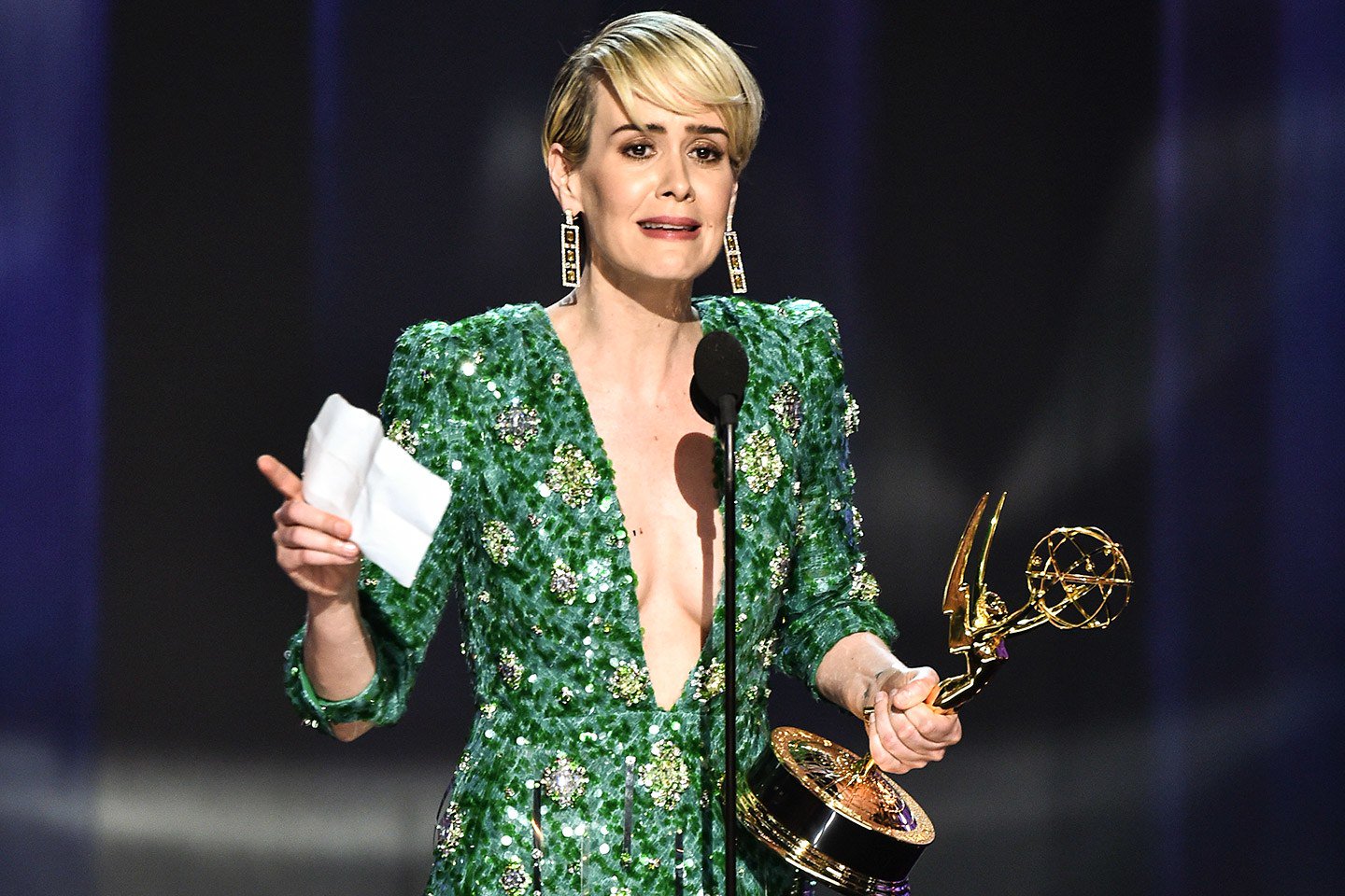 Happy Birthday to Sarah Paulson who turns 43 today! 