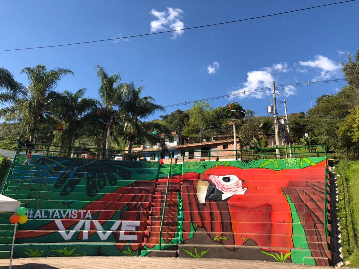 tobonvillada's tweet photo. Seguimos trabajando por Altavista. Sustituyendo imaginarios y creando espacios para la comunidad #ConfianzaCiudadana https://t.co/OrIqHG2w11