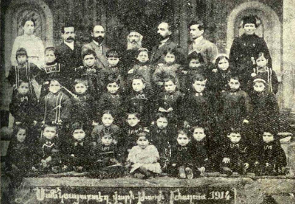 anaokulu ogrencileri ve ogretmenleri 2021 anaokulu cizimler ogretmenler