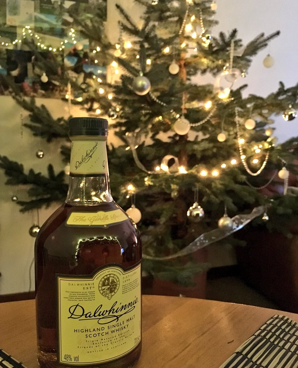 MuseLabyrinth's tweet photo. Enjoying a dram with the new tree 😁🥃🎄 #scotch #whisky #christmas #christmastree #dalwhinnie #distillery #distilleryonly #lovescotch @12distilleries @DiageoGB https://t.co/eXmakot4xO
