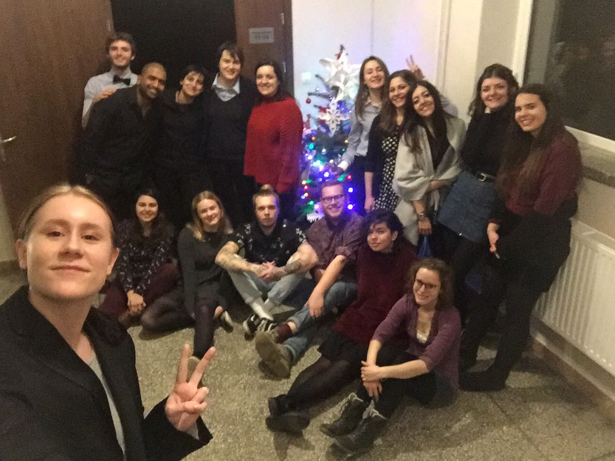 EfmPoland's tweet photo. A little bit of EFM Christmas dinner night 🍴 🎅🏻
A moment to be together by sharing also Christmas Polish traditions with all our volunteers and workers. Thank you all 😊
#efmpoland #volunteers #evs #europeanvoluntaryservice #erasmusplus #christmasdinner https://t.co/2HzIWoKjND