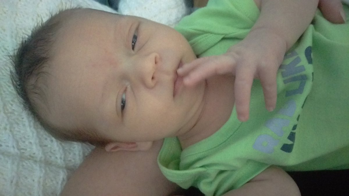 TheOptionalOath's tweet photo. When you've had too much to drink. #milkdrunk #titfaced https://t.co/1RitkpNbrE