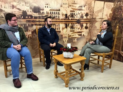 DiarioRociero's tweet photo. No podéis perderos el Programa TV "La Pará Rociera" del miércoles 13 de diciembre de 2017 con @RocioLasCabezas en https://t.co/PwZ4yALnQ7 o a la carta en:
https://t.co/Ye7p1V3TbV
#RocierosdeFe #LaParaRociera #noticiasrocieras #Programa363 #LaPara363 https://t.co/cLicj0DzIl
