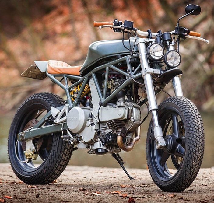 bike_bound's tweet photo. For Sale: The @red_hot_chili_customs Ducati 750SS shop bike! On German eBay!
::
#ducati #ss750ie #750ss #shopbike #nakedbike #tracker #streetfighter #sportbike https://t.co/4Ao54WJwg8